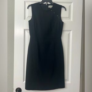 DKNY size 2 black pencil dress w/ pockets!